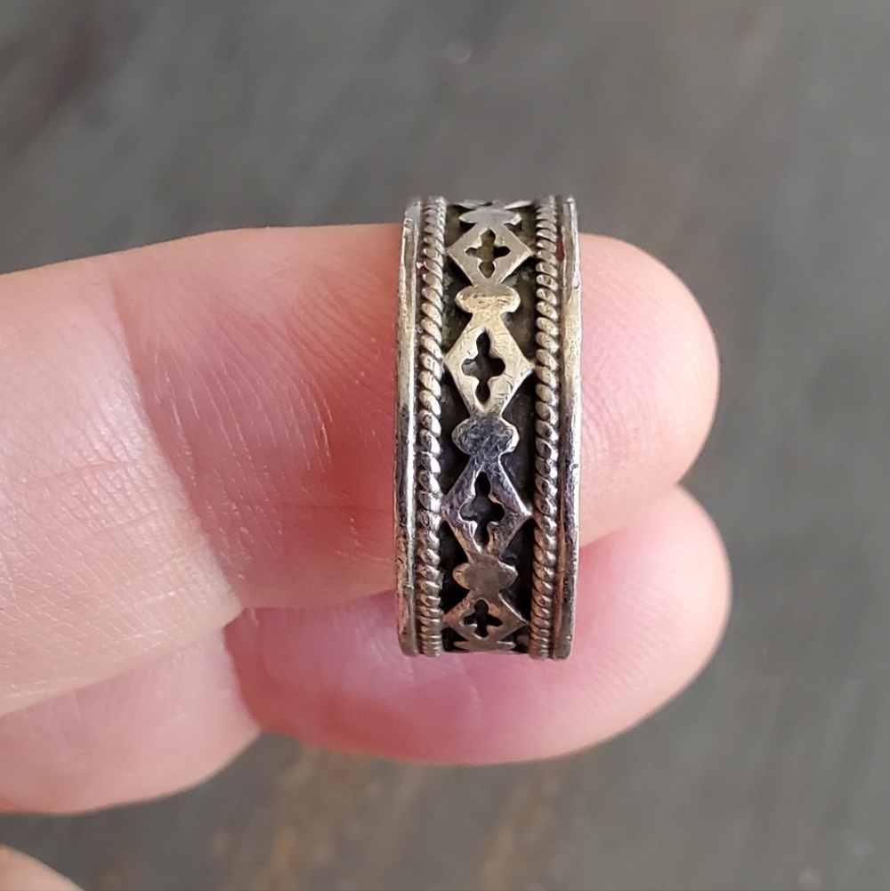 Sterling Silver Ring - image 3